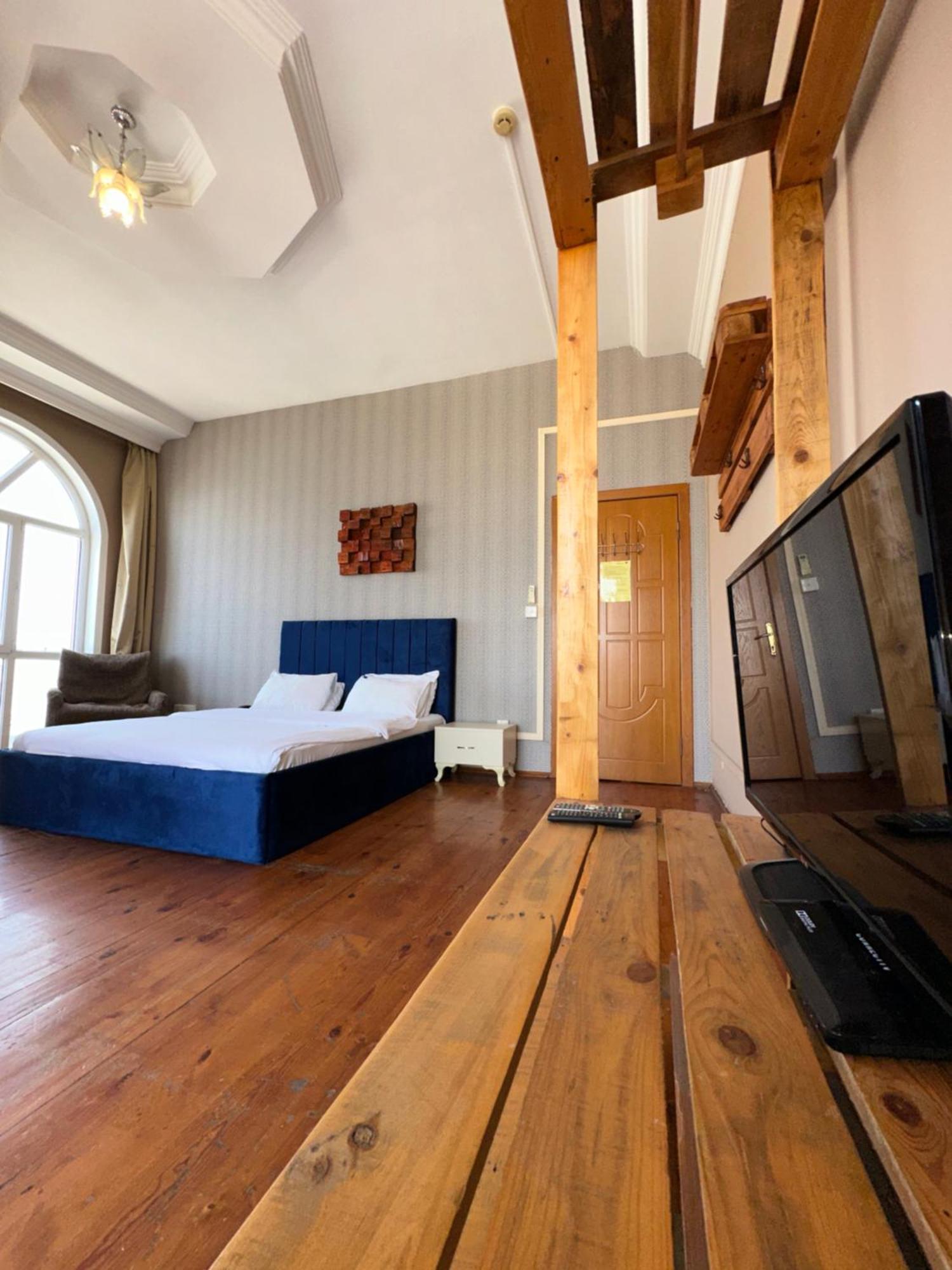 Red Roof Seaview Hotel บากู ภายนอก รูปภาพ