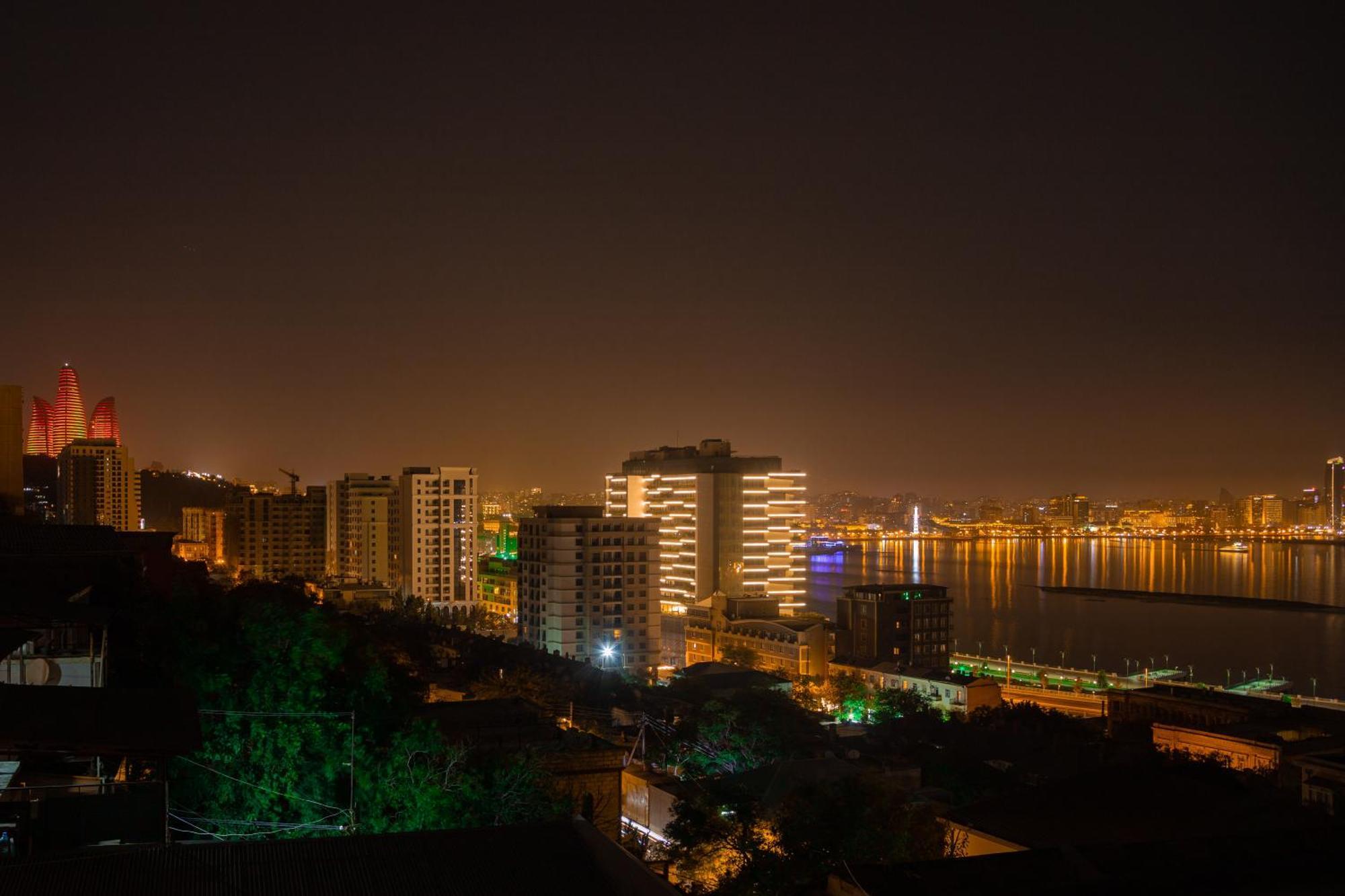 Red Roof Seaview Hotel บากู ภายนอก รูปภาพ