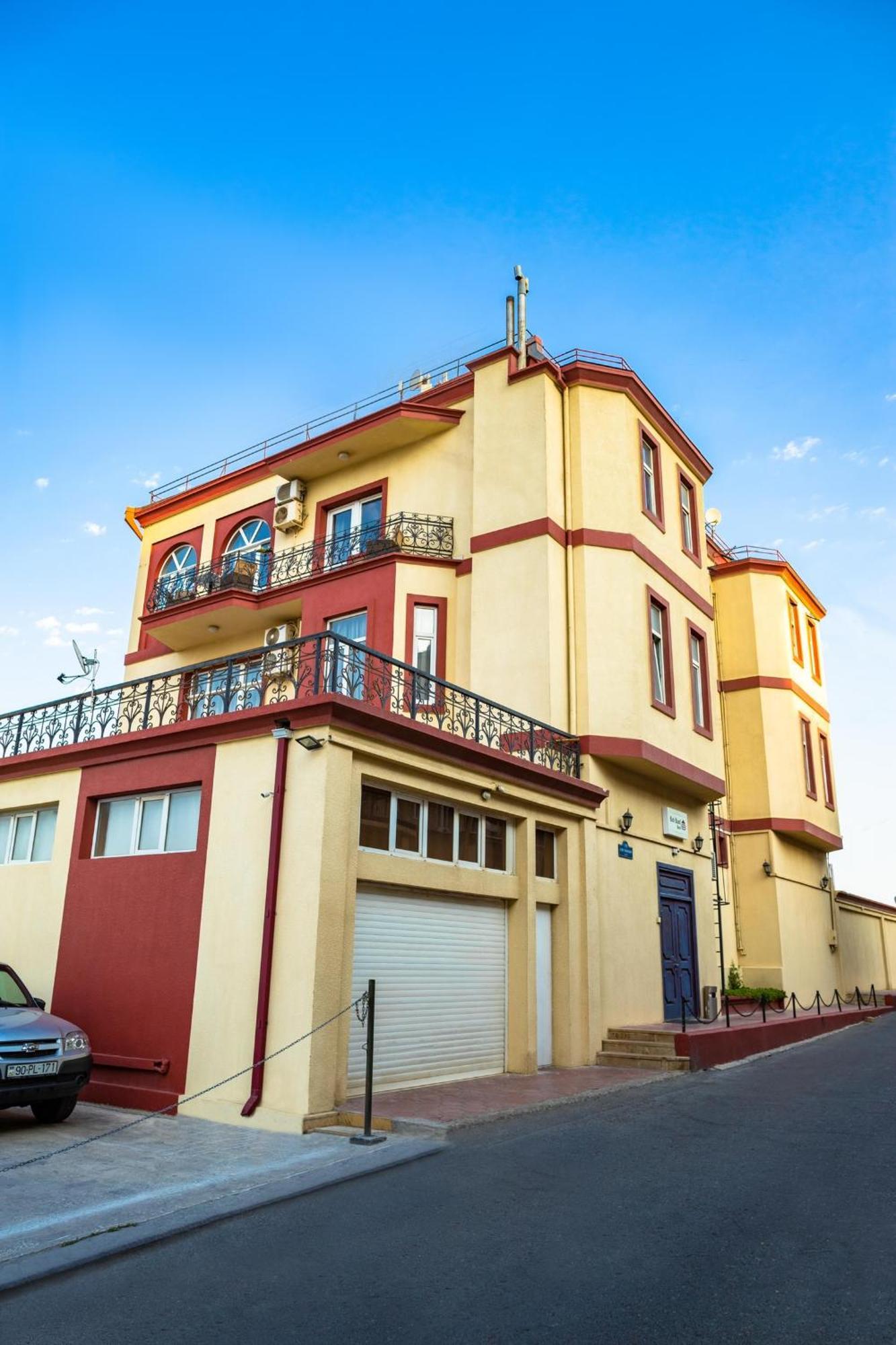 Red Roof Seaview Hotel บากู ภายนอก รูปภาพ